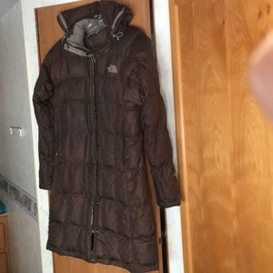 Northface puffer hood size small long jacket used